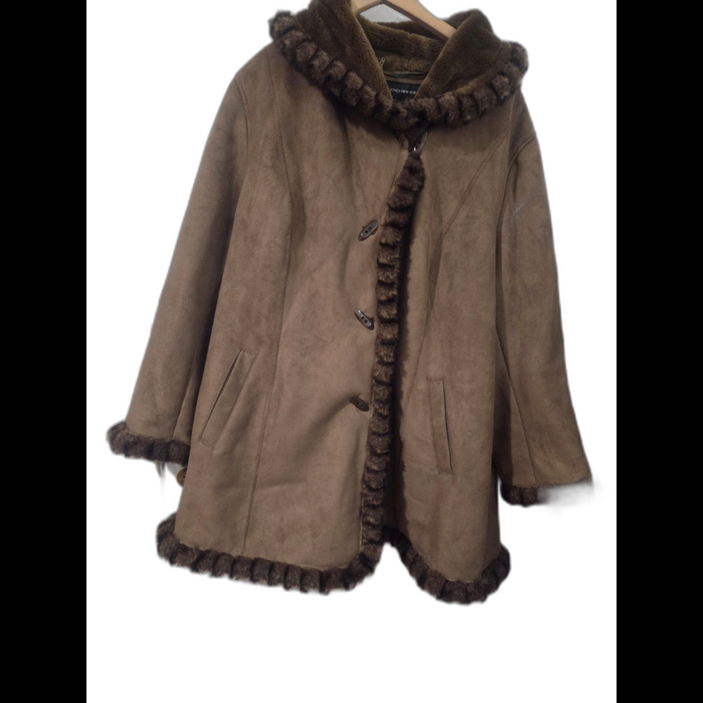 Jones New York Beige Faux Fur Coat Women's Size 3X